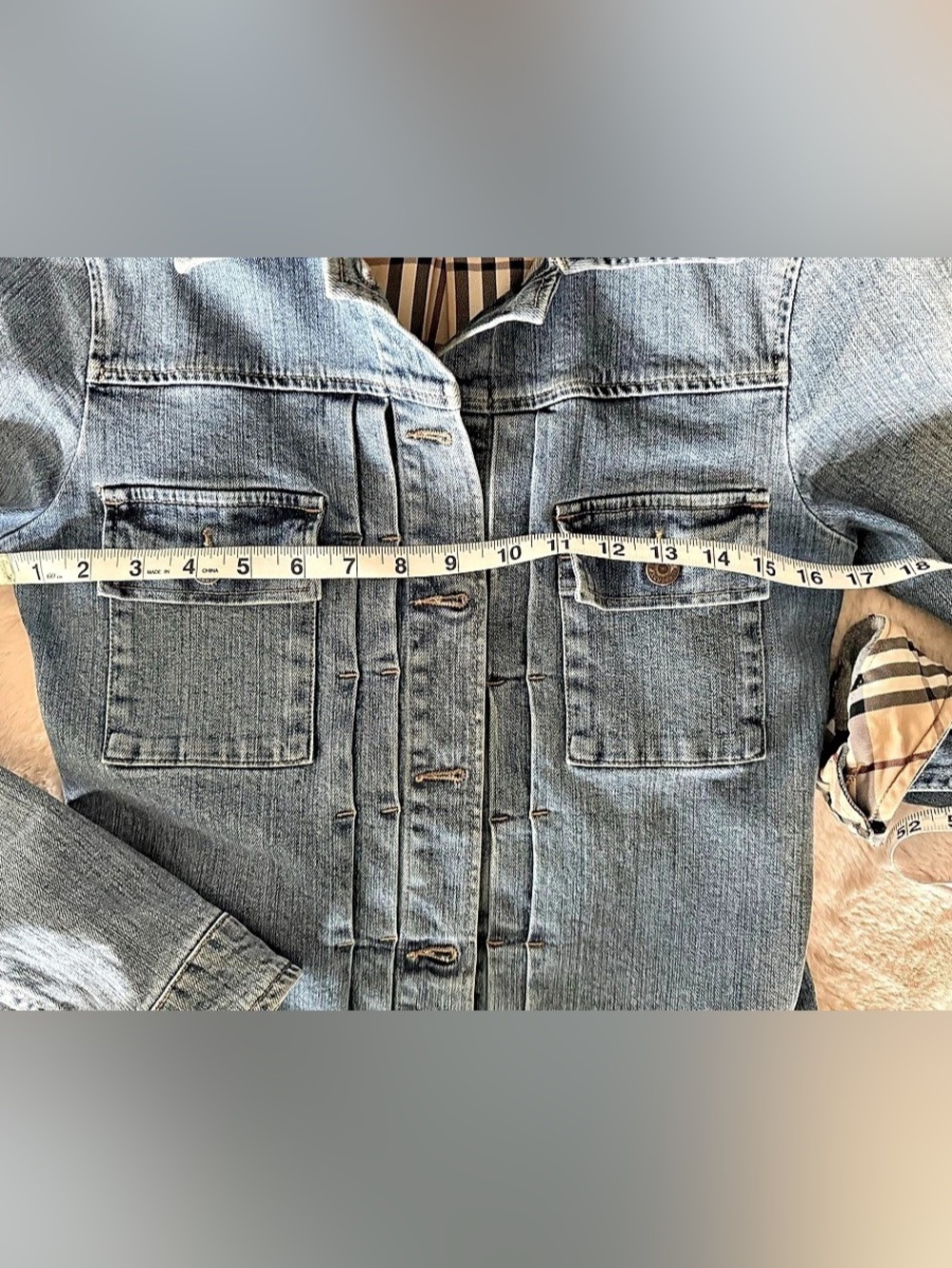 Burberry Denim Jacket in Blue Size 6 EUC - Picture 7 of 16